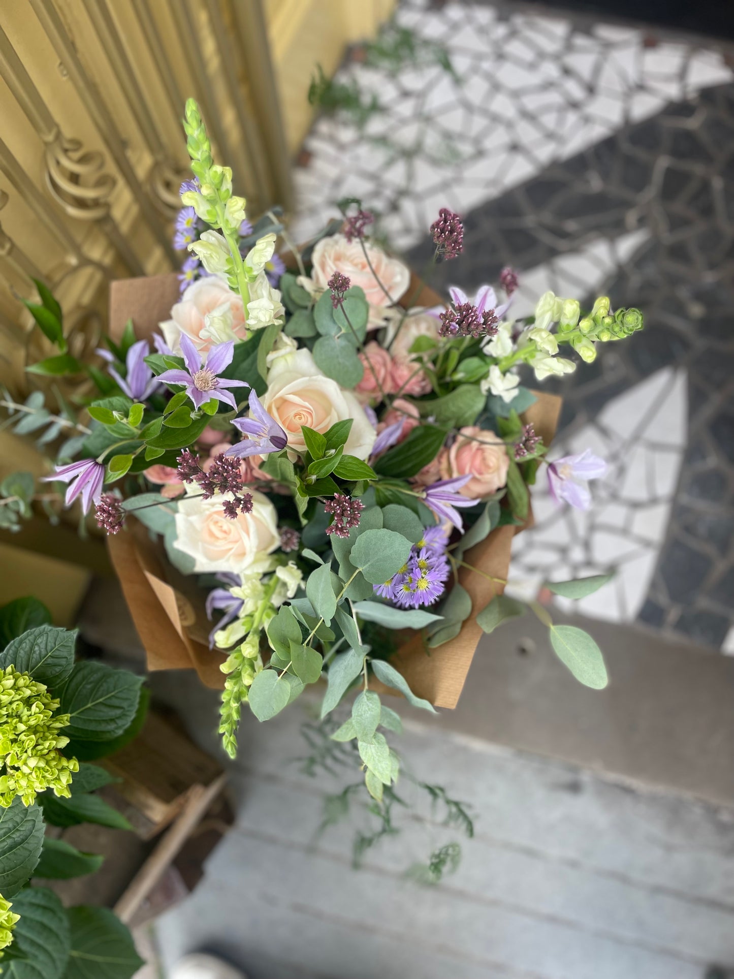 Sweet Pink & White bouquet
