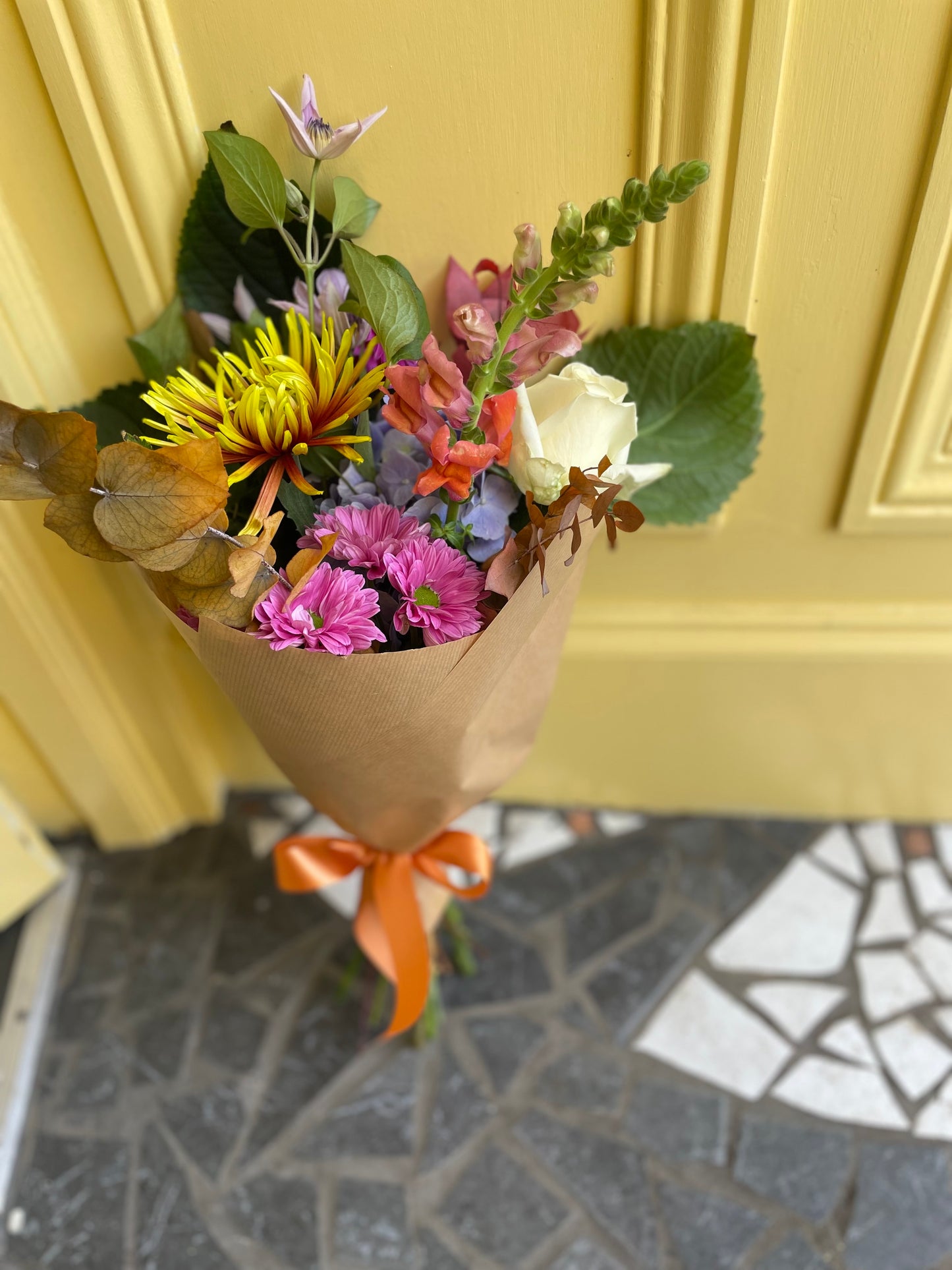 Floral posy